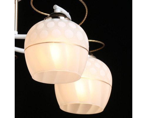 Оформить заказ Люстра на штанге DeMarkt 677013205| VIVID-LIGHT.RU