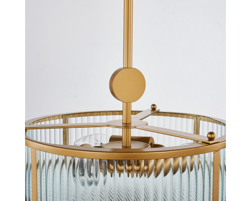 Оформить заказ Люстра на штанге Favourite 3099-3P| VIVID-LIGHT.RU