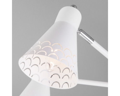 Оформить заказ Люстра на штанге Eurosvet 70100/8 белый| VIVID-LIGHT.RU