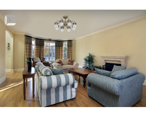 Купить Люстра на штанге DeMarkt 220010608| VIVID-LIGHT.RU