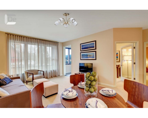 Сделать заказ Люстра на штанге DeMarkt 677010805| VIVID-LIGHT.RU