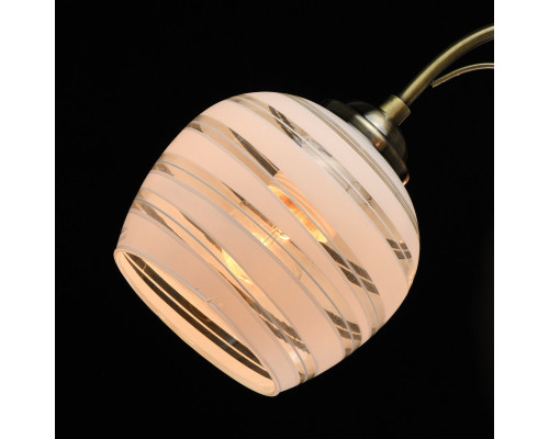 Оформить заказ Люстра на штанге DeMarkt 677013005| VIVID-LIGHT.RU