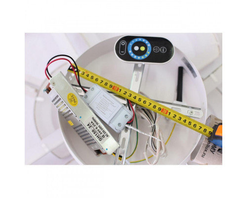 Купить Накладная люстра Omnilux OML-49207-144| VIVID-LIGHT.RU