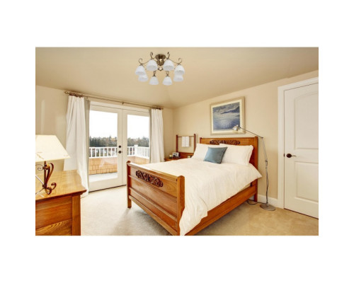 Заказать Накладная люстра DeMarkt 315013008| VIVID-LIGHT.RU