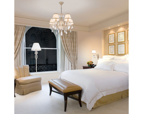 Оформить заказ Подвесная люстра Eurosvet 10054/5 белый с золотом/прозрачный хрусталь Strotskis| VIVID-LIGHT.RU