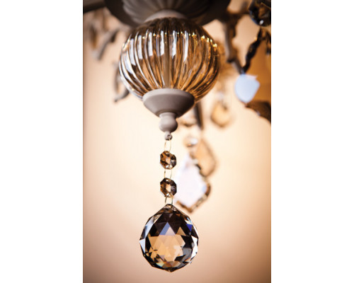 Купить Подвесная люстра Eurosvet 3281/5 белый с золотом/тонированный хрусталь Strotskis| VIVID-LIGHT.RU