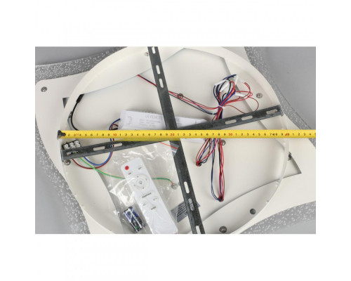 Купить Накладной светильник Omnilux OML-08207-202| VIVID-LIGHT.RU