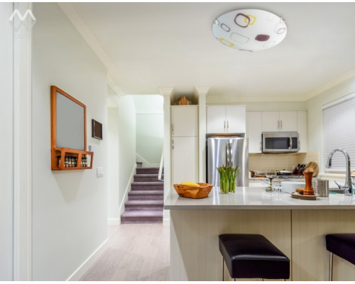 Оформить заказ Накладной светильник MW-Light 368011202| VIVID-LIGHT.RU