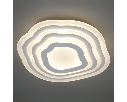 Купить Накладной светильник Eurosvet 90119/4 белый| VIVID-LIGHT.RU