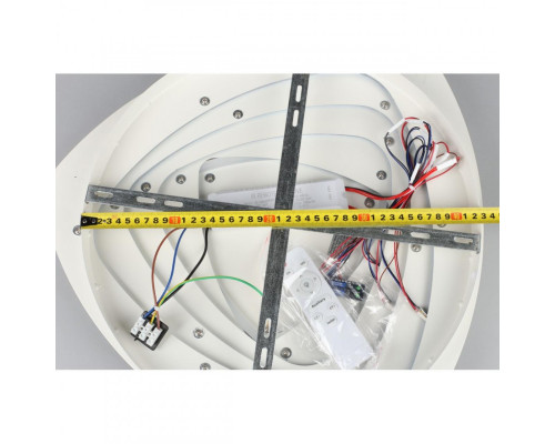 Оформить заказ Накладной светильник Omnilux OML-07507-216| VIVID-LIGHT.RU
