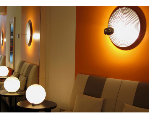 Оформить заказ Накладной светильник Artemide 1472010A| VIVID-LIGHT.RU