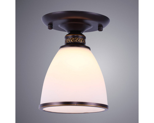 Заказать Накладной светильник ARTE Lamp A9518PL-1BA| VIVID-LIGHT.RU