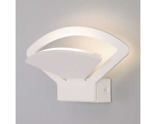 Купить Бра Elektrostandard Pavo LED белый (MRL LED 1009)| VIVID-LIGHT.RU