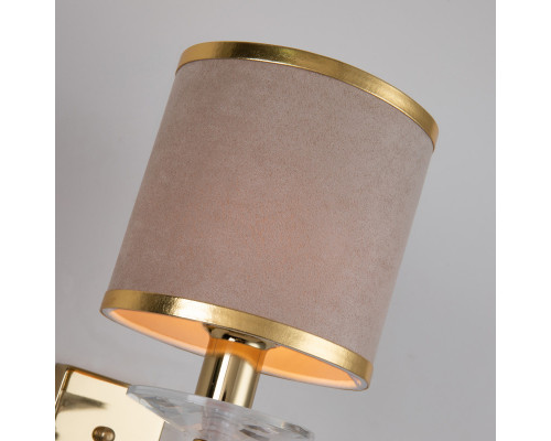 Оформить заказ Бра Favourite 2689-1W| VIVID-LIGHT.RU