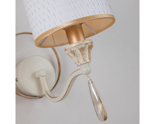 Оформить заказ Бра Favourite 2695-1W| VIVID-LIGHT.RU