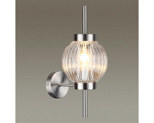 Оформить заказ Бра Odeon Light 4273/1W| VIVID-LIGHT.RU