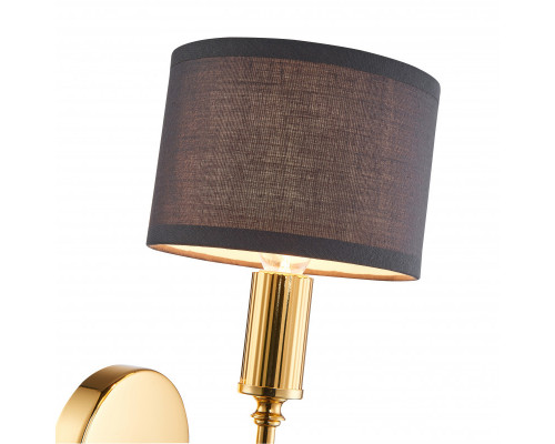 Заказать Бра Favourite 2609-1W| VIVID-LIGHT.RU