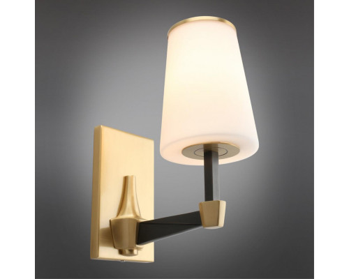 Заказать Бра APLOYT APL.803.01.01| VIVID-LIGHT.RU