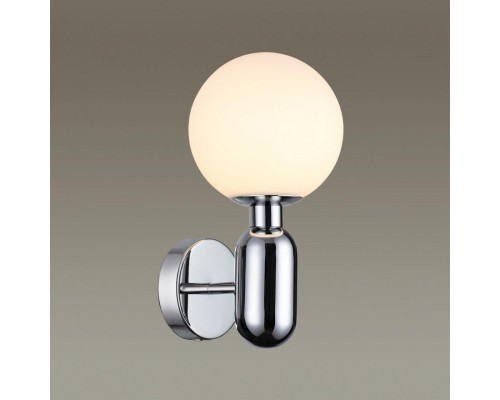 Оформить заказ Бра Odeon Light 4670/1W| VIVID-LIGHT.RU