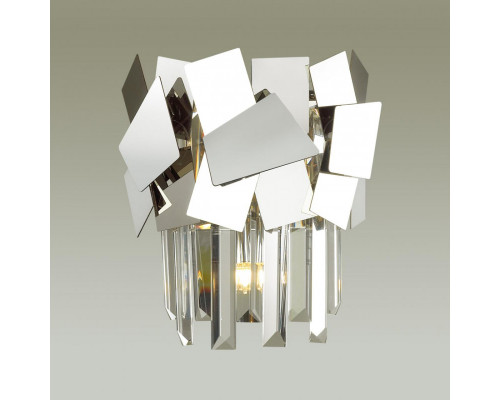 Оформить заказ Бра Odeon Light 4811/1W| VIVID-LIGHT.RU