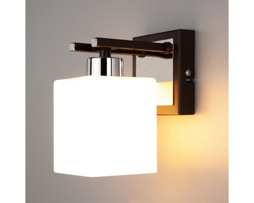 Оформить заказ Бра Eurosvet 70018/1 хром/венге| VIVID-LIGHT.RU