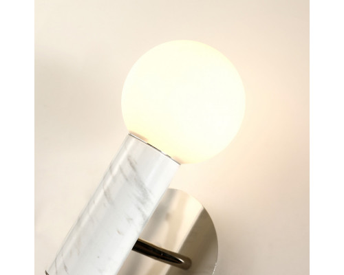 Сделать заказ Бра Favourite 2751-1W| VIVID-LIGHT.RU