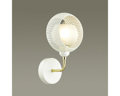 Купить Бра LUMION 4531/1W| VIVID-LIGHT.RU