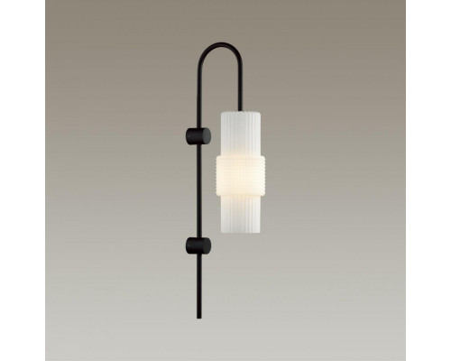 Оформить заказ Бра Odeon Light 5017/1W| VIVID-LIGHT.RU