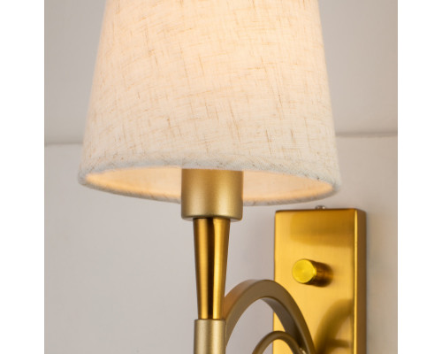 Сделать заказ Бра Favourite 2703-1W| VIVID-LIGHT.RU