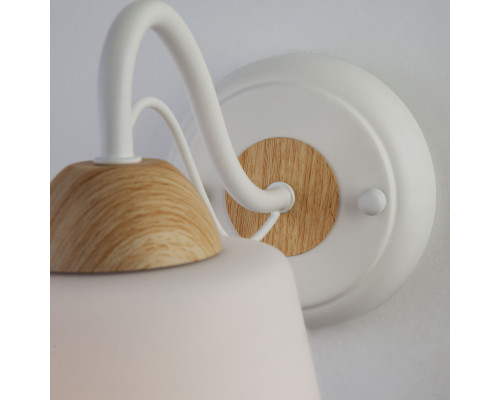 Заказать Бра Eurosvet 70062/1 белый| VIVID-LIGHT.RU