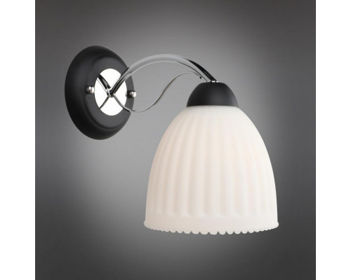 Заказать Бра Omnilux OML-65701-01| VIVID-LIGHT.RU