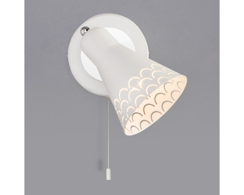 Оформить заказ Бра Eurosvet 70100/1 белый| VIVID-LIGHT.RU