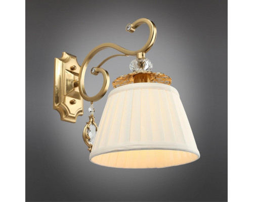 Сделать заказ Бра APLOYT APL.620.11.01| VIVID-LIGHT.RU