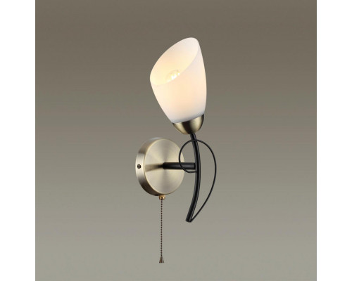 Купить Бра LUMION 4592/1W| VIVID-LIGHT.RU