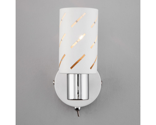 Купить Бра Eurosvet 20090/1 белый/хром| VIVID-LIGHT.RU