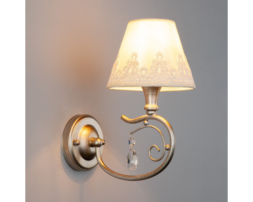 Купить Бра Eurosvet 60069/1 серебро| VIVID-LIGHT.RU