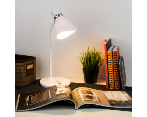 Оформить заказ Настольная лампа Eurosvet 01077/1 белый| VIVID-LIGHT.RU