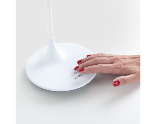 Купить Настольная лампа Eurosvet 80422/1 белый| VIVID-LIGHT.RU