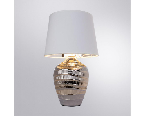 Оформить заказ Настольная лампа ARTE Lamp A4003LT-1CC| VIVID-LIGHT.RU