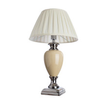 Настольная лампа ARTE Lamp A5199LT-1WH