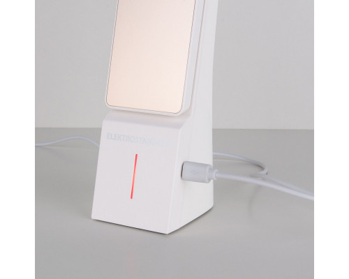Купить Настольная лампа Elektrostandard Desk белый/золотой (TL90450)| VIVID-LIGHT.RU