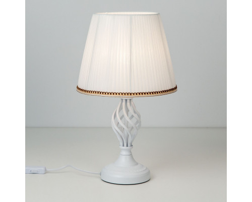 Сделать заказ Настольная лампа Citilux CL402800| VIVID-LIGHT.RU