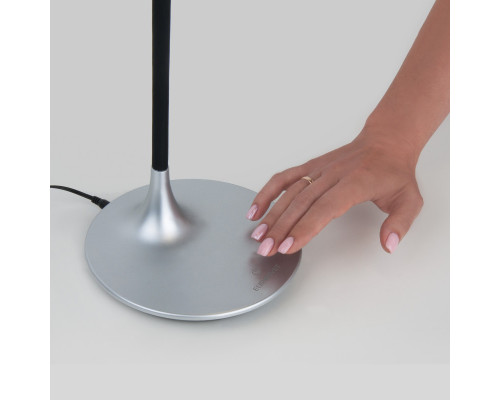 Заказать Настольная лампа Eurosvet 80422/1 серебристый| VIVID-LIGHT.RU