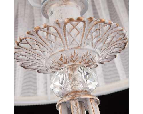 Купить Настольная лампа Eurosvet 01002/1 белый с золотом| VIVID-LIGHT.RU