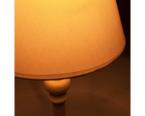 Оформить заказ Настольная лампа Eurosvet 01061/1 белый с золотом| VIVID-LIGHT.RU