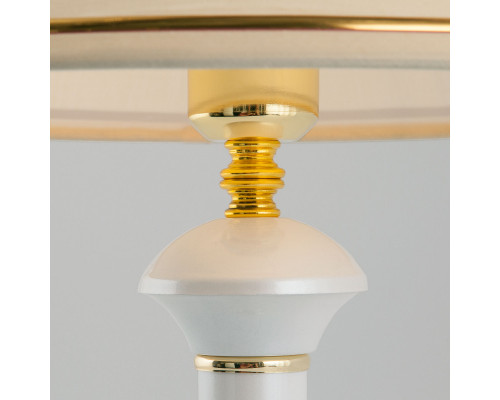 Купить Настольная лампа Eurosvet 60019/1 глянцевый белый| VIVID-LIGHT.RU