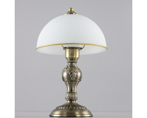 Сделать заказ Настольная лампа Citilux CL405823| VIVID-LIGHT.RU