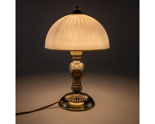 Сделать заказ Настольная лампа Citilux CL405823| VIVID-LIGHT.RU