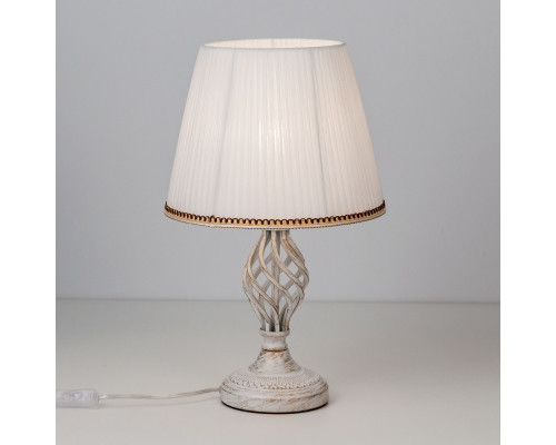 Сделать заказ Настольная лампа Citilux CL402820| VIVID-LIGHT.RU