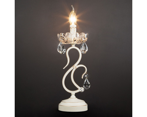 Оформить заказ Настольная лампа Eurosvet 12205/1T белый Strotskis| VIVID-LIGHT.RU